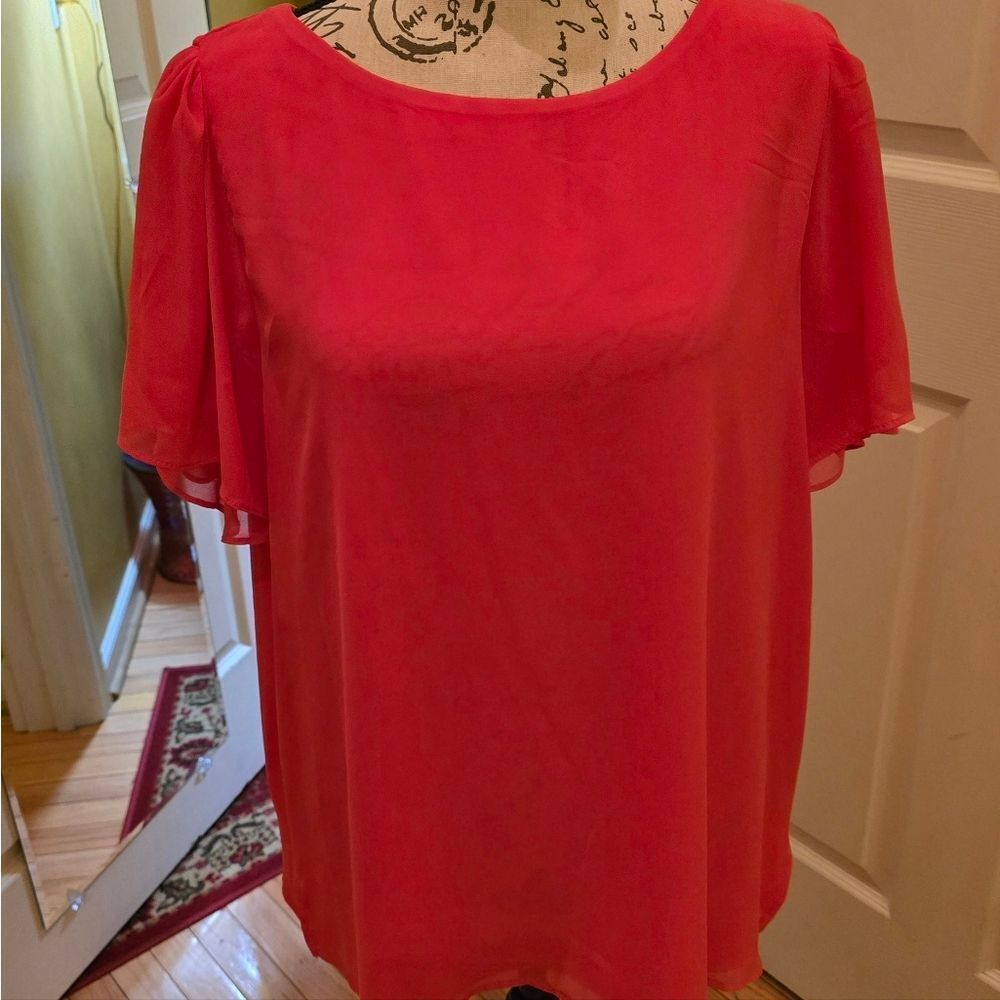 VINCE CAMUTO TANGERINE FLUTTER SLEEVE YOP